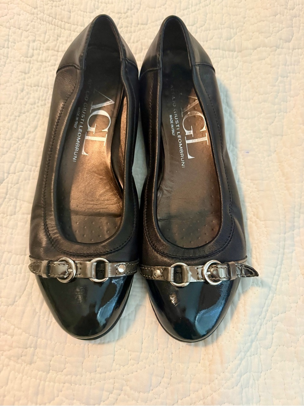 AGL Monika Black Leather Ballet Flats with Silver Buckle Sz 38.5